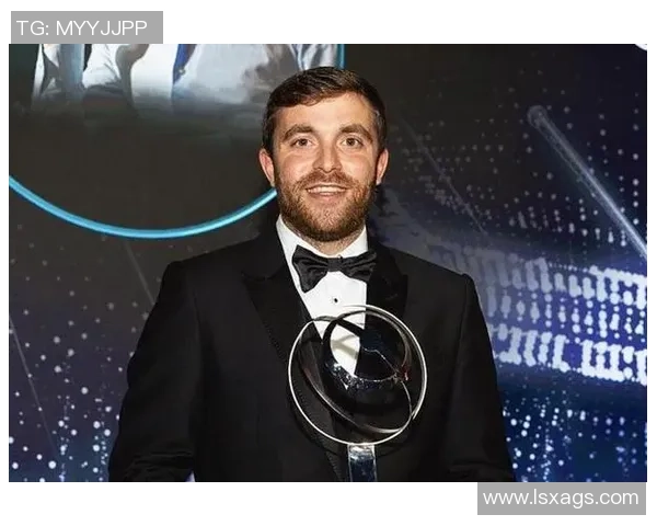 人品差的足球明星背后的故事与争议揭示了体育界的阴暗面 人品差的足球明星背后的故事与争议揭示了体育界的阴暗面