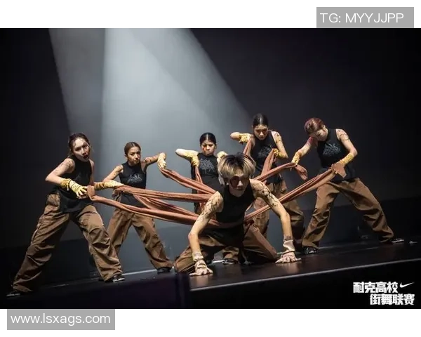 上海街舞队的灵活性探讨与街舞文化的深度融合之路